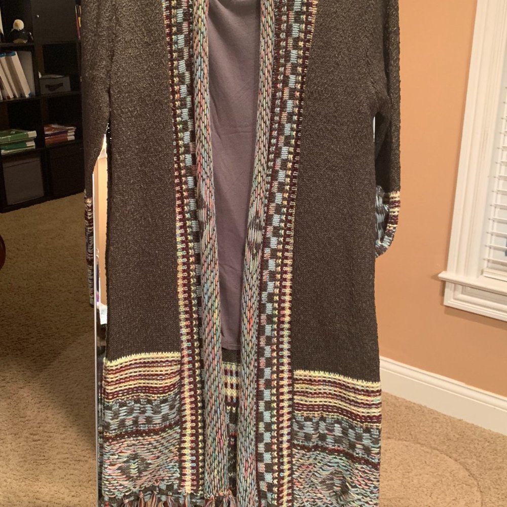 Native Cardigan - Pockets & Fringes - Green